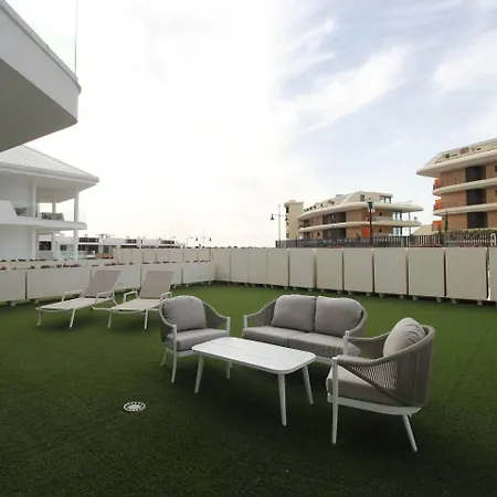 Happy Travel Lomas Higueron 2 Fuengirola