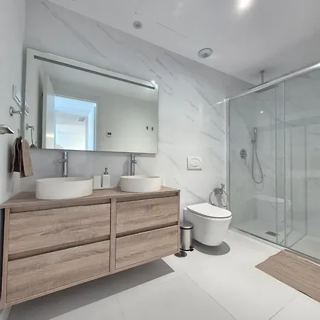 Apartment Happy Travel Lomas Higueron 2 *