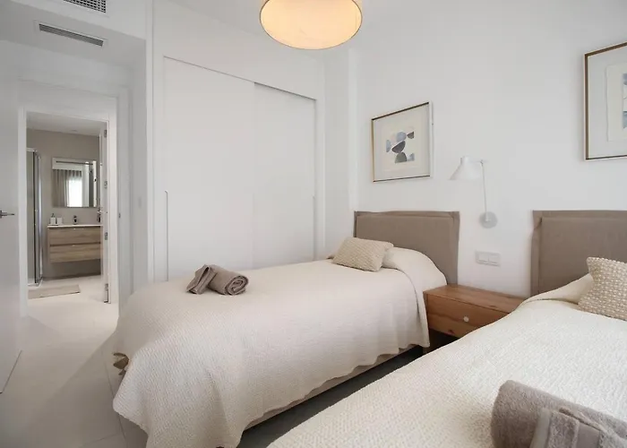 Happy Travel Lomas Higueron 2 Fuengirola