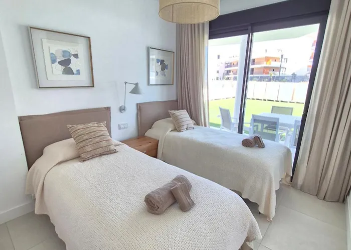 Happy Travel Lomas Higueron 2 Fuengirola